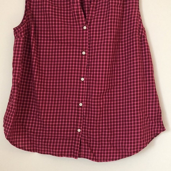 Women’s XL Old Navy Sleeveless Shirt Pink V Neck Spring/Summer - Picture 7 of 7